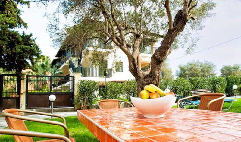 Hotel Lemon Garden Villa