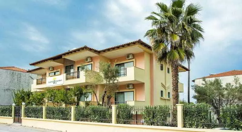 ホテル Lemon Garden Villa