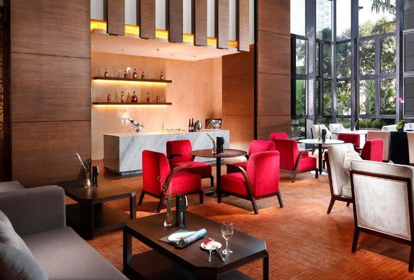 Lia Charlton Hotel Shenzhen