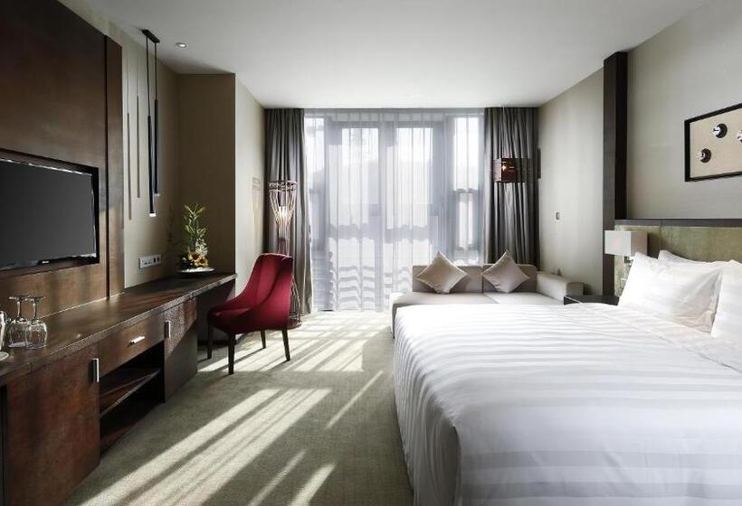 Lia Charlton Hotel Shenzhen