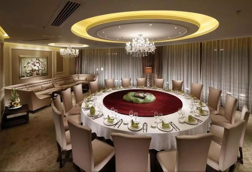 Lia Charlton Hotel Shenzhen