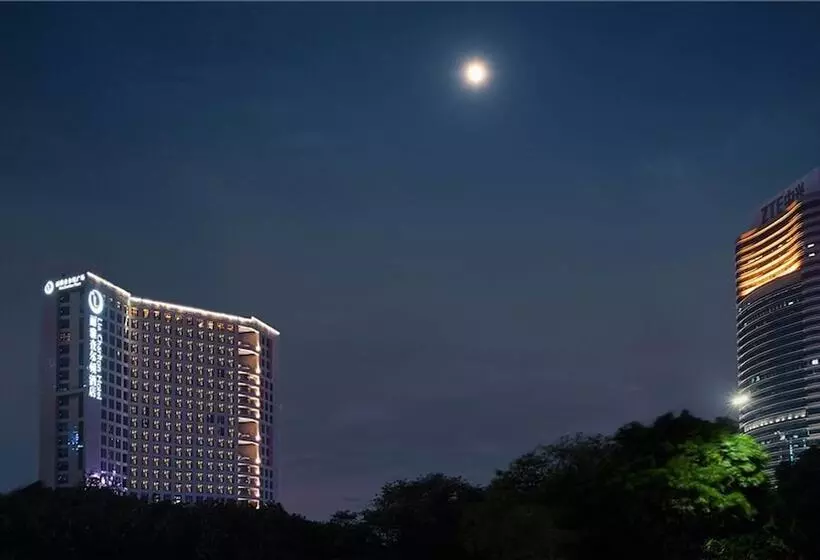 Lia Charlton Hotel Shenzhen