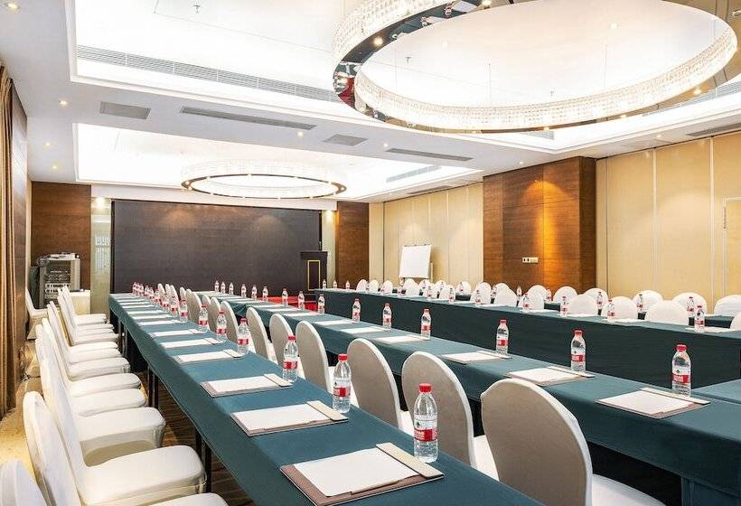 Lia Charlton Hotel Shenzhen