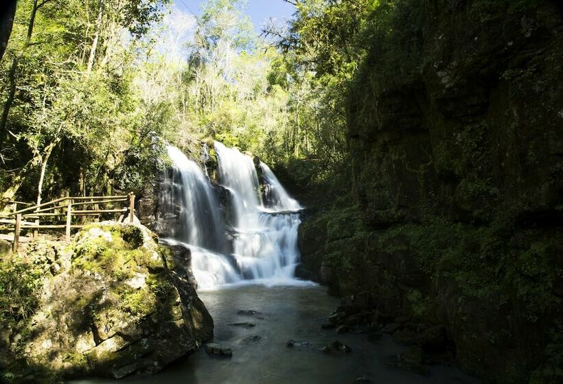 Otel Mocona Virgin Lodge