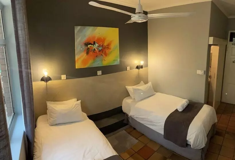 The N1 Hotel & Campsite Victoria Falls