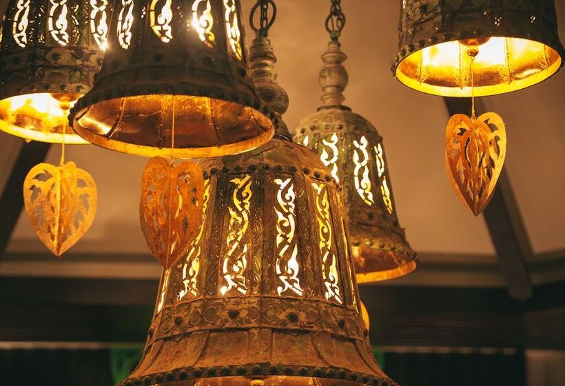 فندق Navatara Phuket Resort   Sha Extra Plus