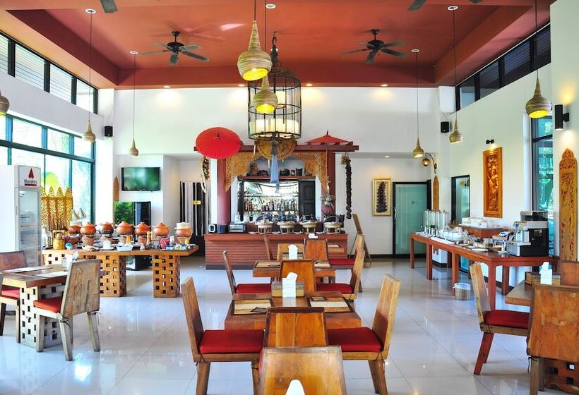 فندق Navatara Phuket Resort   Sha Extra Plus