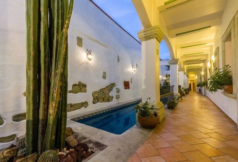 Отель Oaxaca Inn Centro