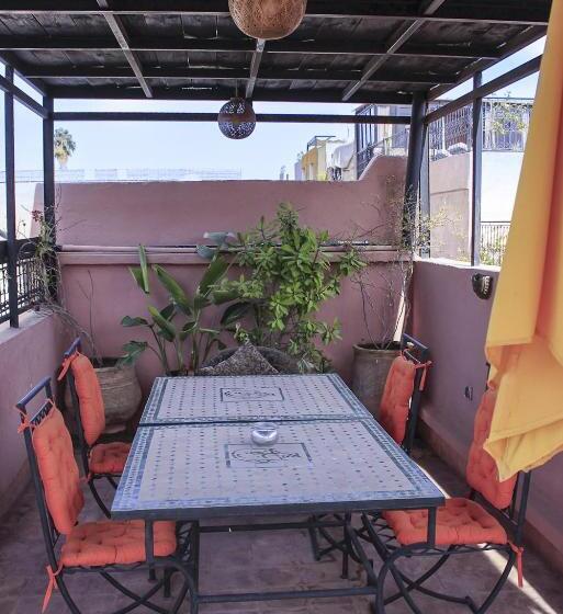 هتل Riad Dar Habiba By Garden Wonders