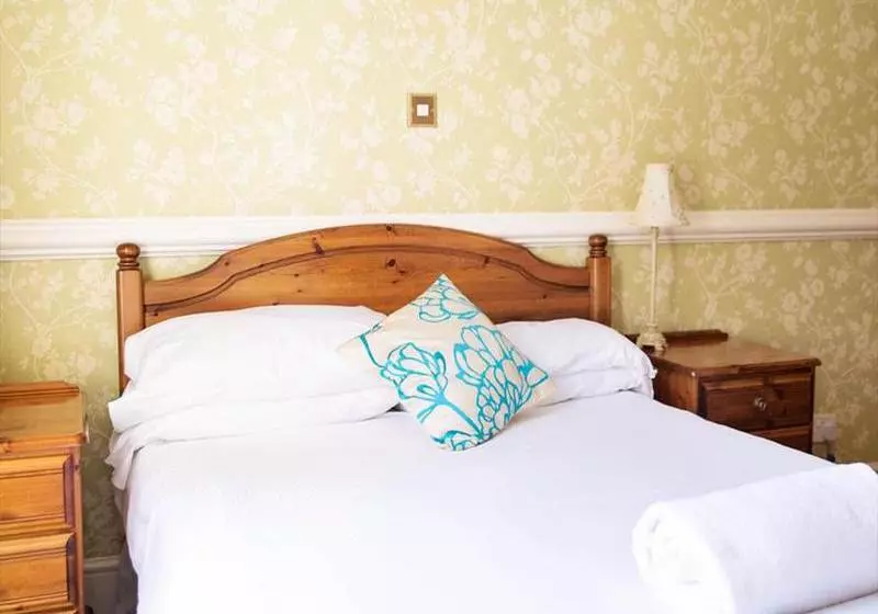 호텔 The Ship And Bell