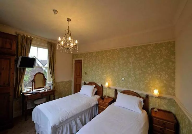 호텔 The Ship And Bell