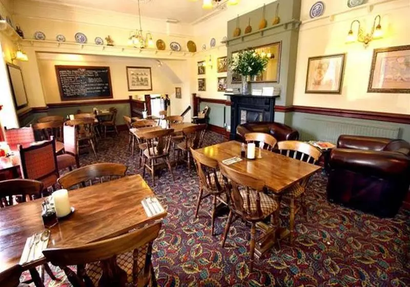 호텔 The Ship And Bell