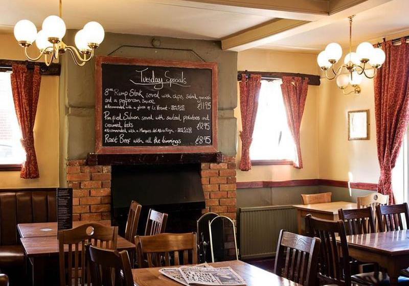 酒店 The Ship And Bell