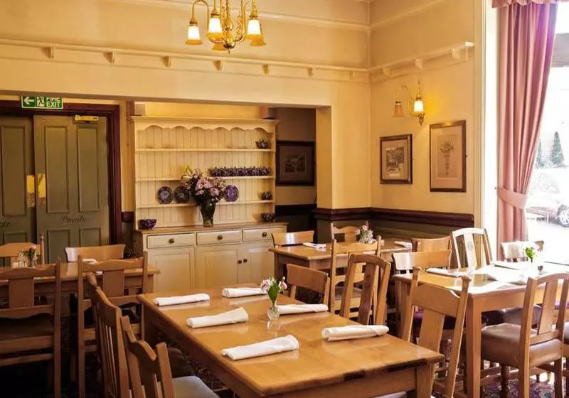 호텔 The Ship And Bell