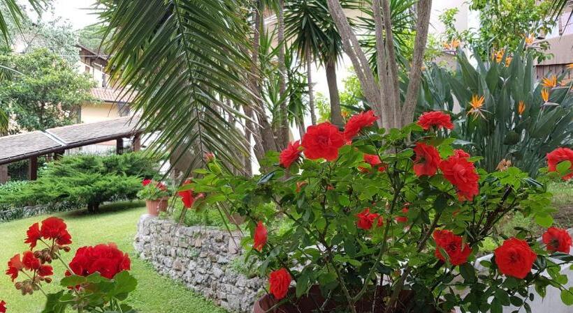 ホテル Villa Adriana