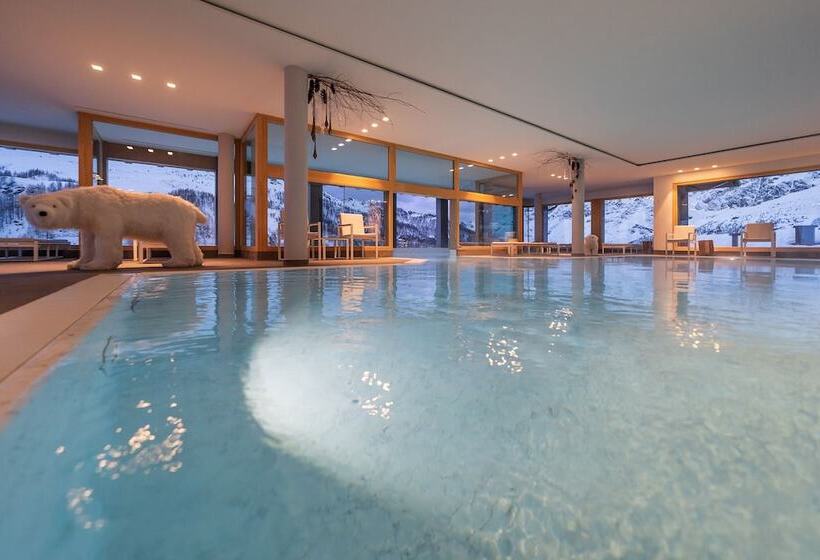 בית מלון כפרי White Angel