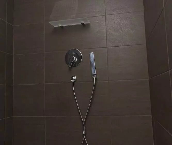 בית מלון כפרי White Angel