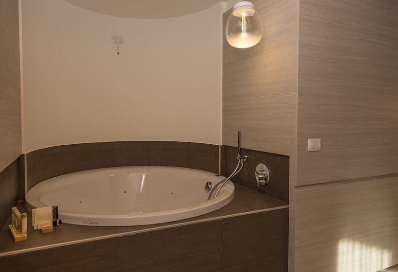 בית מלון כפרי White Angel