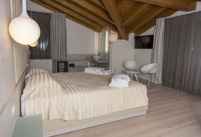 בית מלון כפרי White Angel