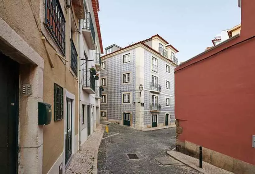 Hello Lisbon Alfama River Apartments