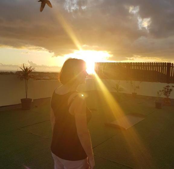 West Coast View Studios & Appartment