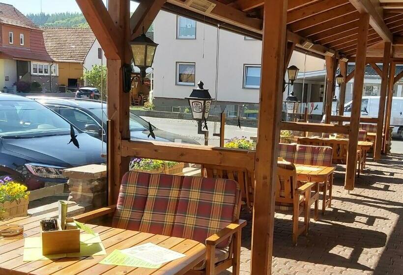 Общежитие Gasthaus Zur Linde