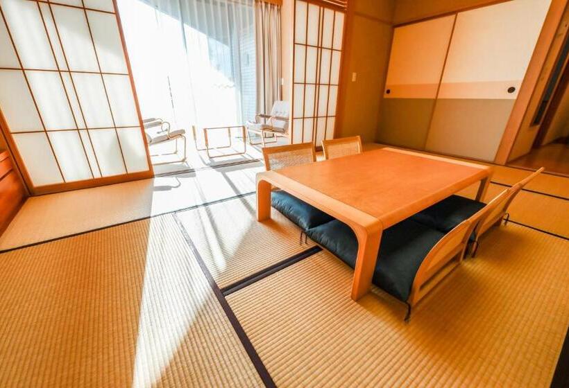 Chateraise Hotel Nirasaki No Mori