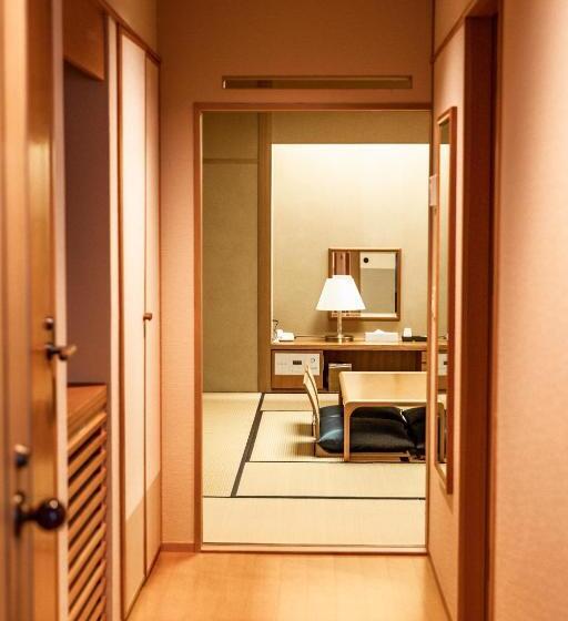 Chateraise Hotel Nirasaki No Mori