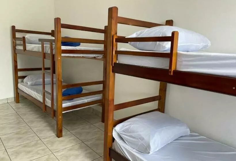 Hostel Litoral