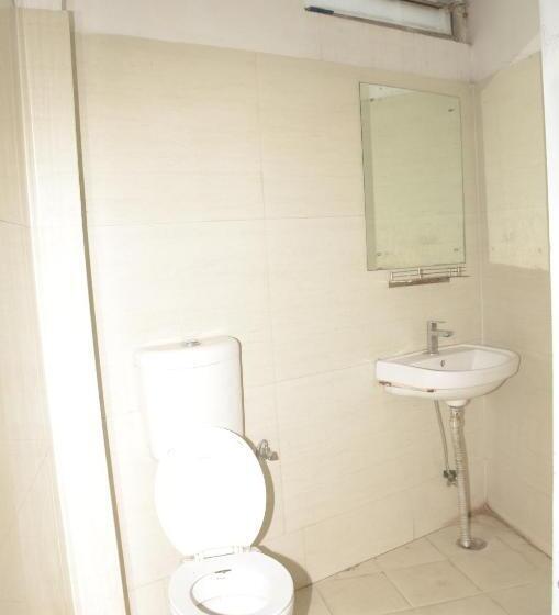 בית מלון כפרי Dev  Mansarovar