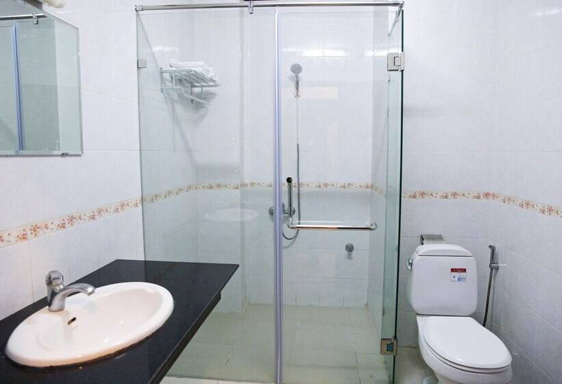 Mittaphap Hotel Oudomxay