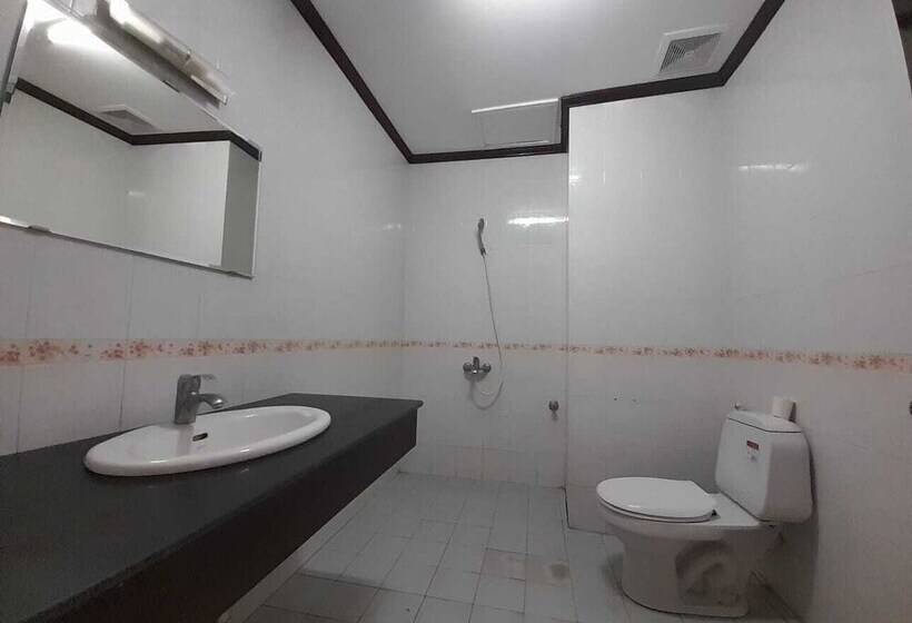 Mittaphap Hotel Oudomxay