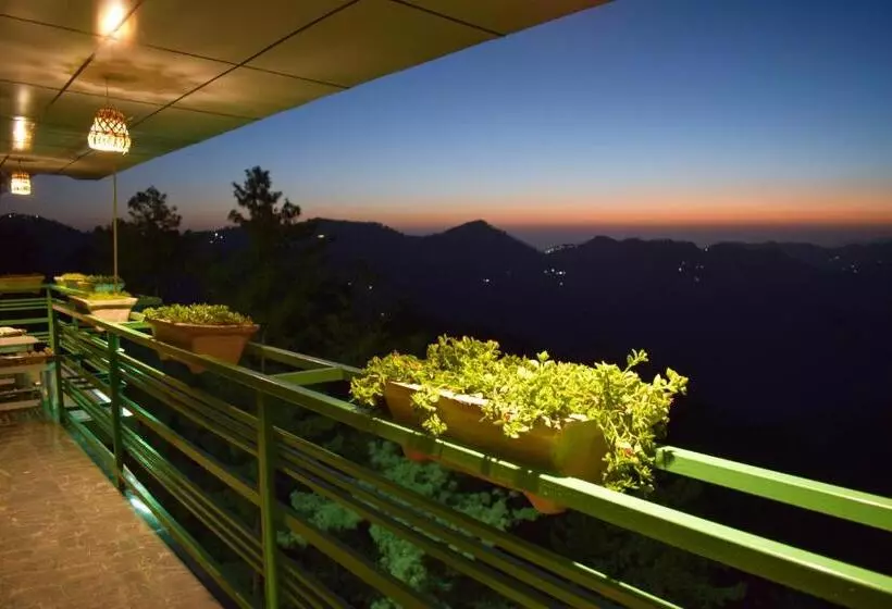 ホテル Nature Mountain Valley View Resort    A Four Star Luxury Resort
