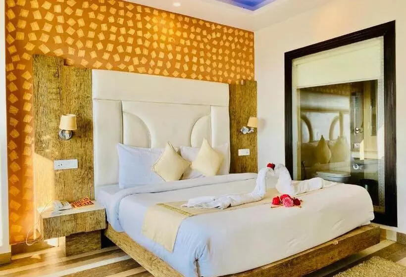ホテル Nature Mountain Valley View Resort    A Four Star Luxury Resort