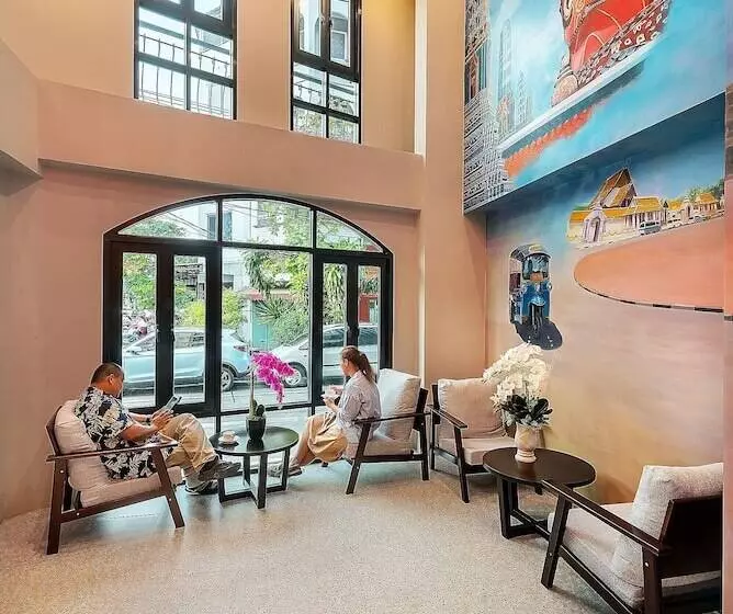 هاستل Phra Nakhon Poshtel