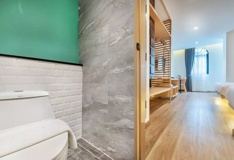 هاستل Phra Nakhon Poshtel