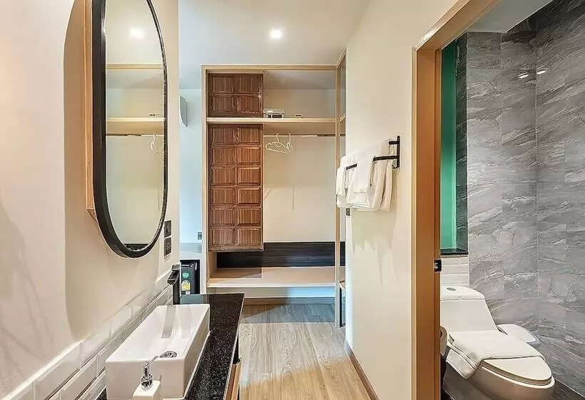 هاستل Phra Nakhon Poshtel