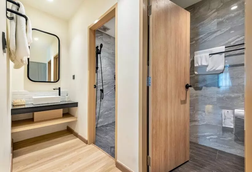 هاستل Phra Nakhon Poshtel