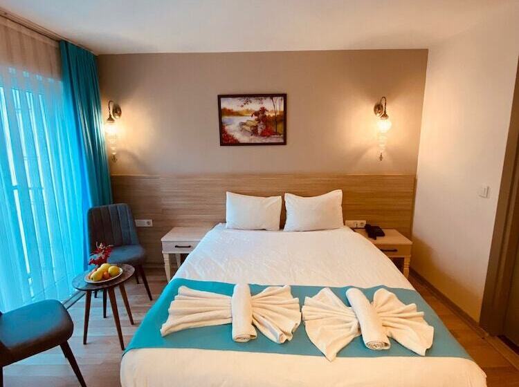 تختخواب و صبحانه Ottoman Luxury