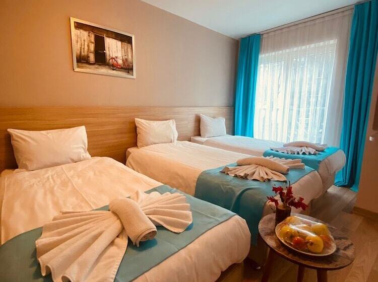 تختخواب و صبحانه Ottoman Luxury