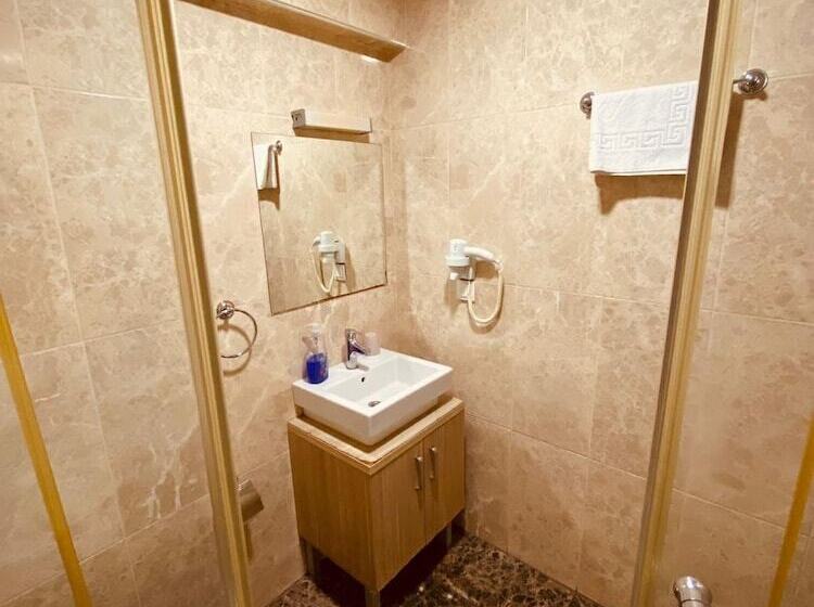 تختخواب و صبحانه Ottoman Luxury