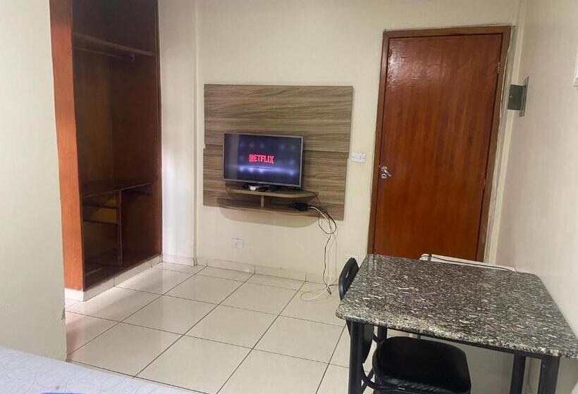 هتل El Nassr Suits