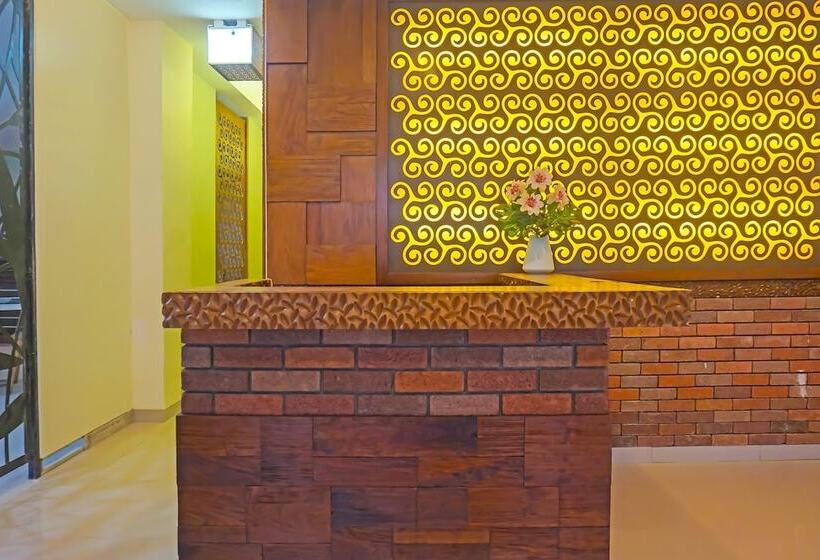 בית מלון כפרי Oyo 92271 Orienchi 3