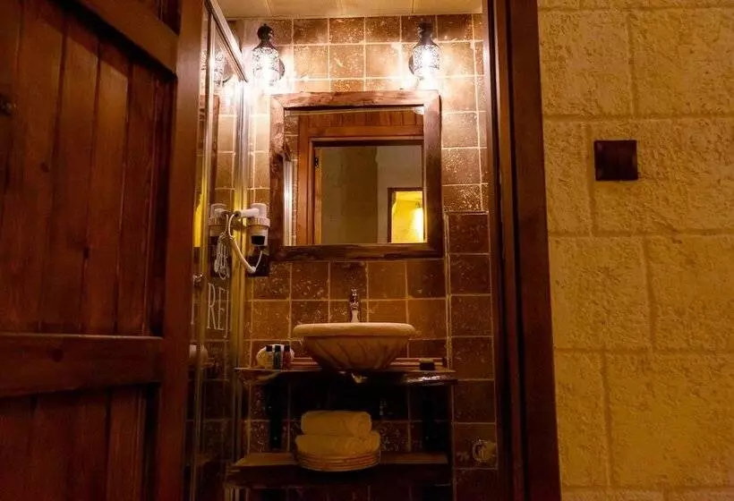 هتل Reji Boutique