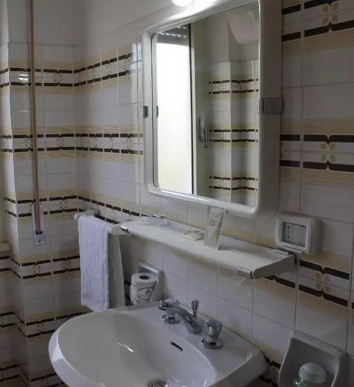 Piccolo Hotel Nuova Gestione