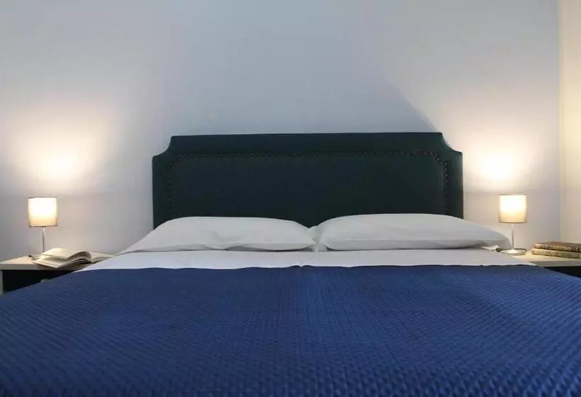 Piccolo Hotel Nuova Gestione