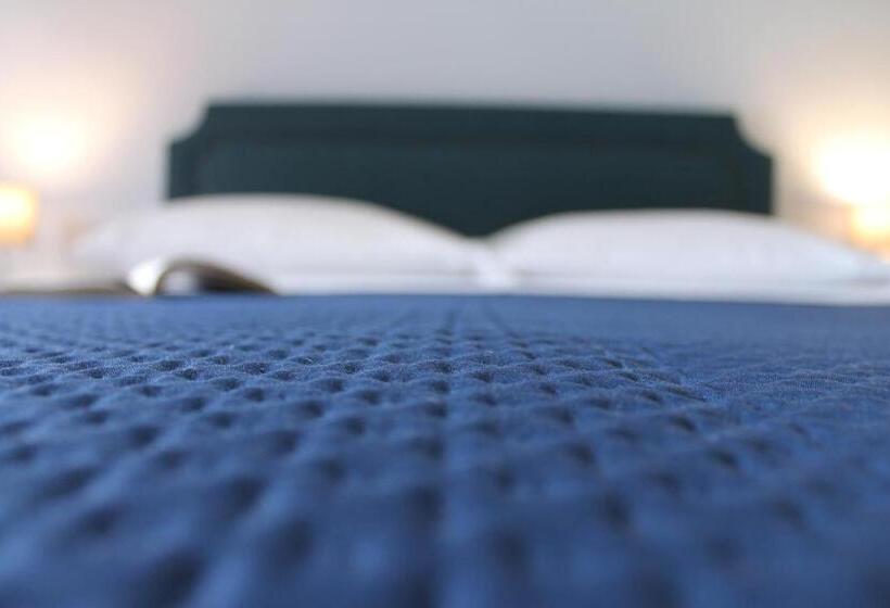 Piccolo Hotel Nuova Gestione