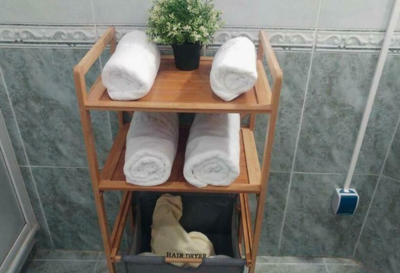 הוסטל Habitación Doble Deluxe