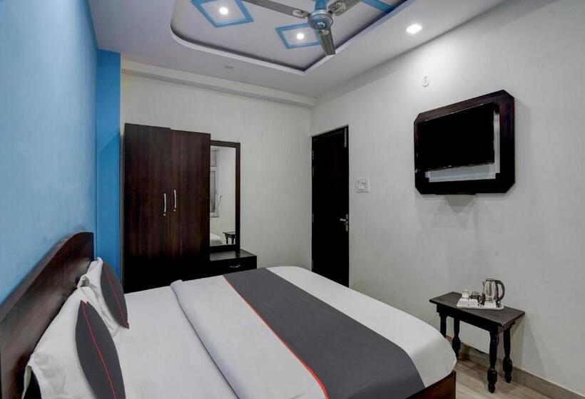 Hotel Collection O 809499 Rudraksha Continental