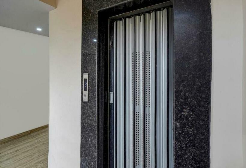 Hotel Collection O 809499 Rudraksha Continental